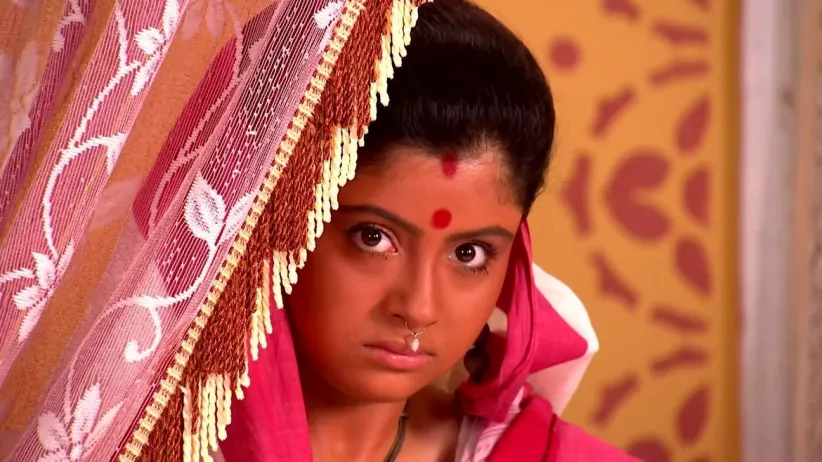 Alakshmi Is Ousted from Menaka's House