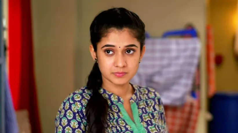 Mayuri Asks Ashwini to Wear the Uniform