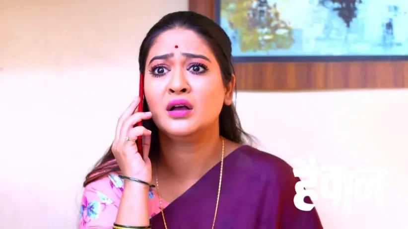 Ajit Professes His Love to Manjula