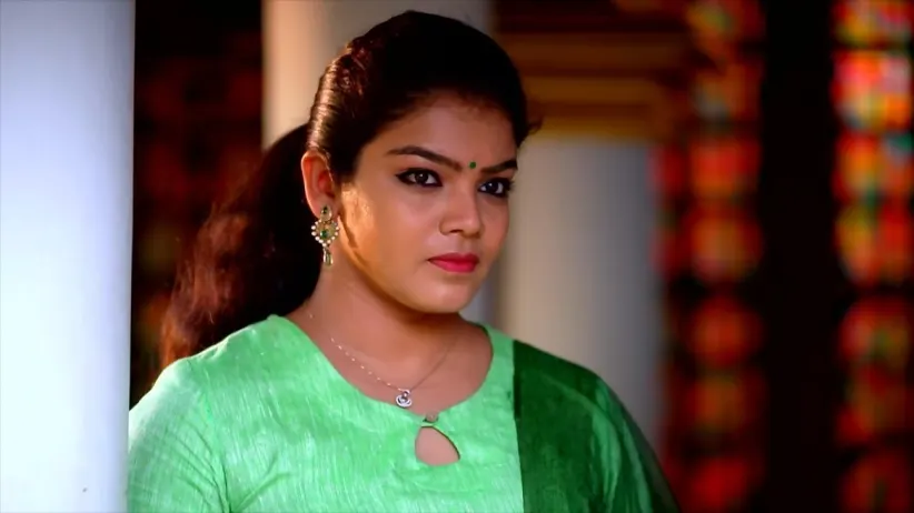 Sharada Advises Sharika