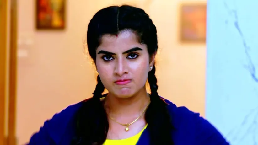 Vajaravel Motivates Hasini