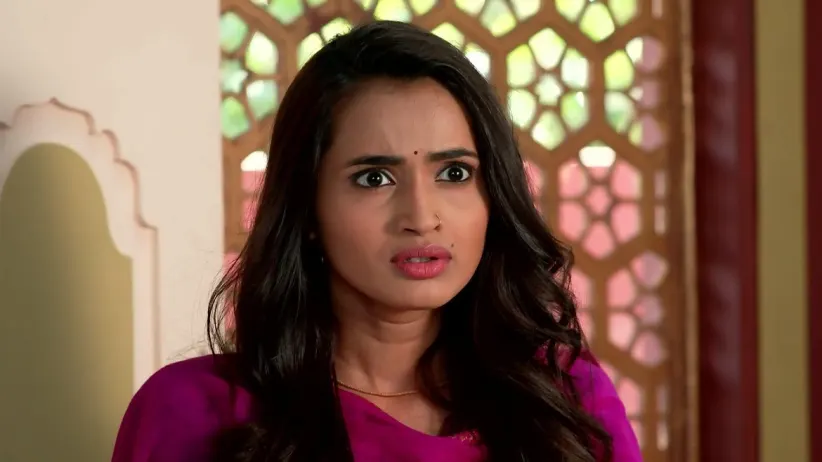 Mihir Offers a Proposal to the Sarpotdars
