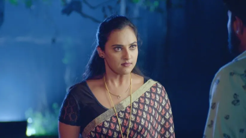 Malvika's Accusation against Karthik