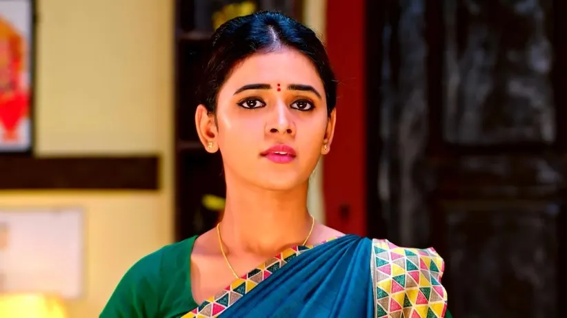 Sneha Prepares a Concoction for Kanthi