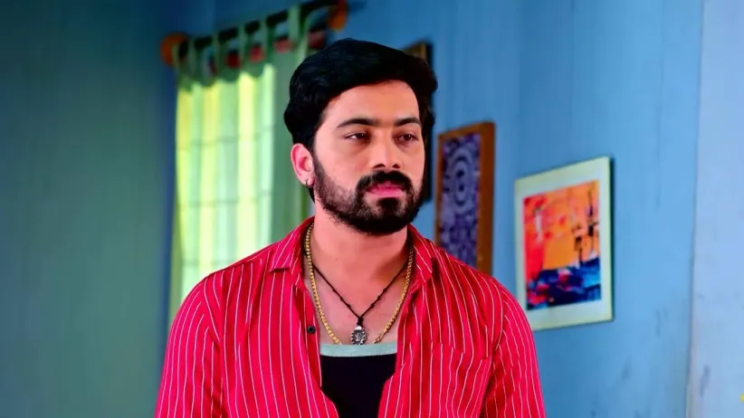Sneha Rushes Kanthi to the Hospital