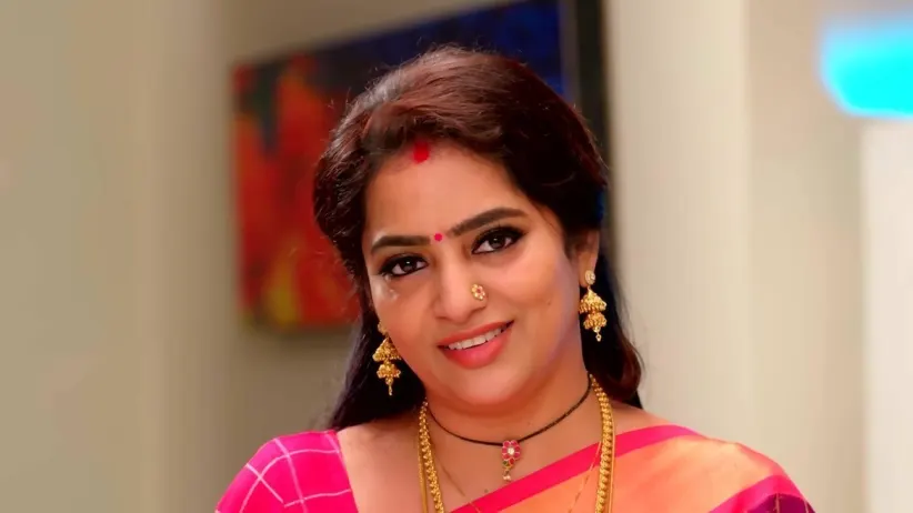 Meenakshi Shares Her Woes with the Goddess