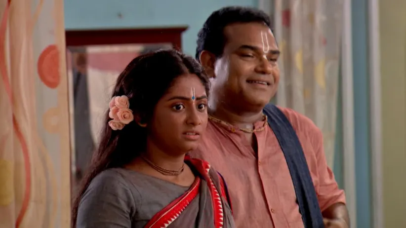 Nikhil's Family Meets Priyanka's Family