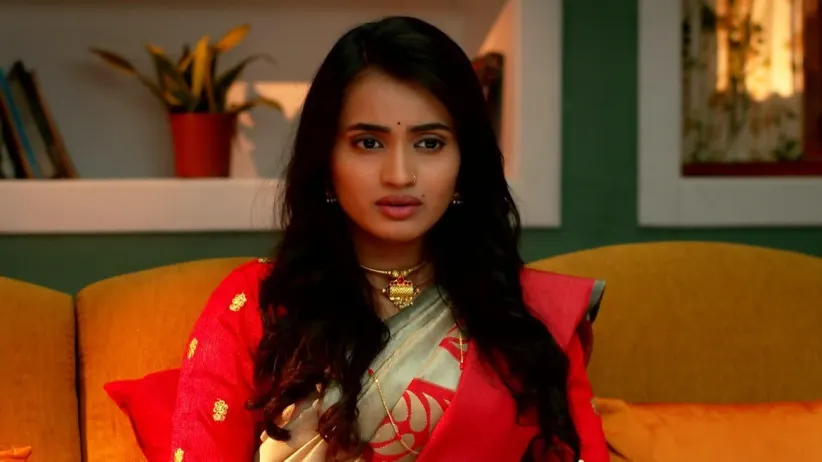 Raghunath Slaps Kisha