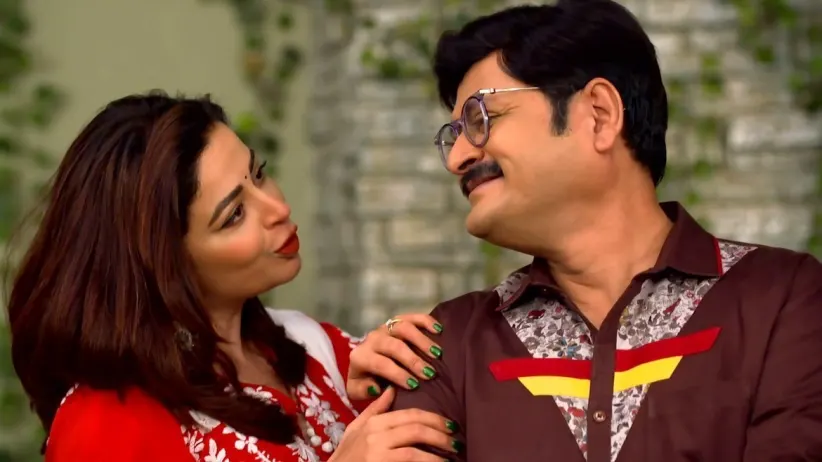 Teeka and Friends Fall for Saxena's Trick