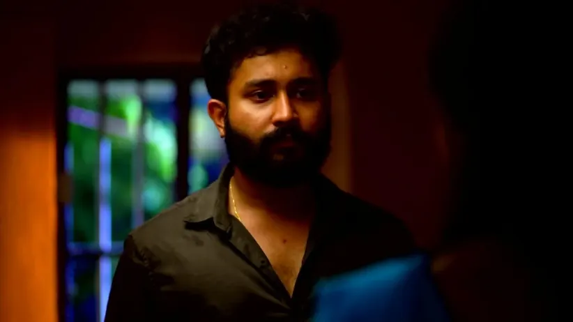 Shalini's Promise to Arjunan