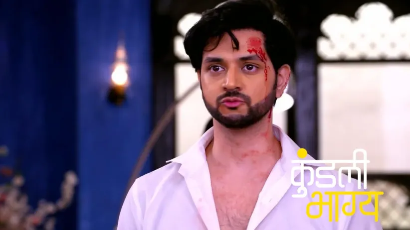 Arjun Applies Vermilion to Preeta's Forehead