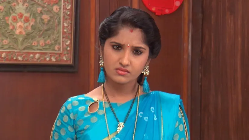 Ganga Asks Bhramarambha to Reveal a Secret