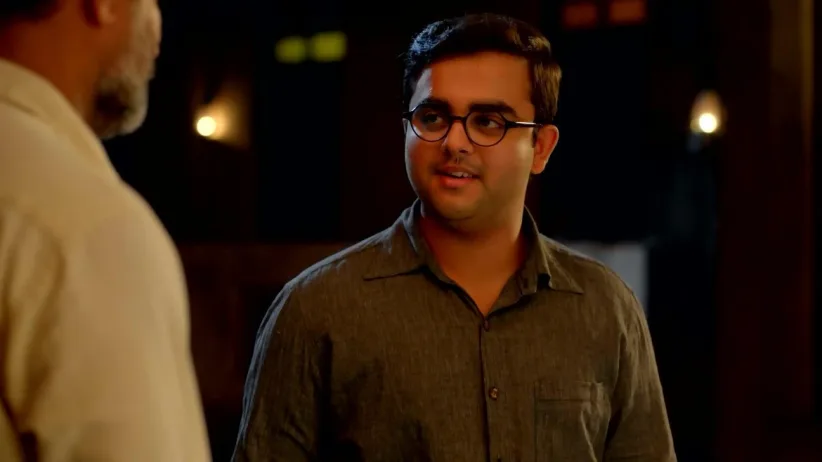 Suguna Refuses to Leave with Bala