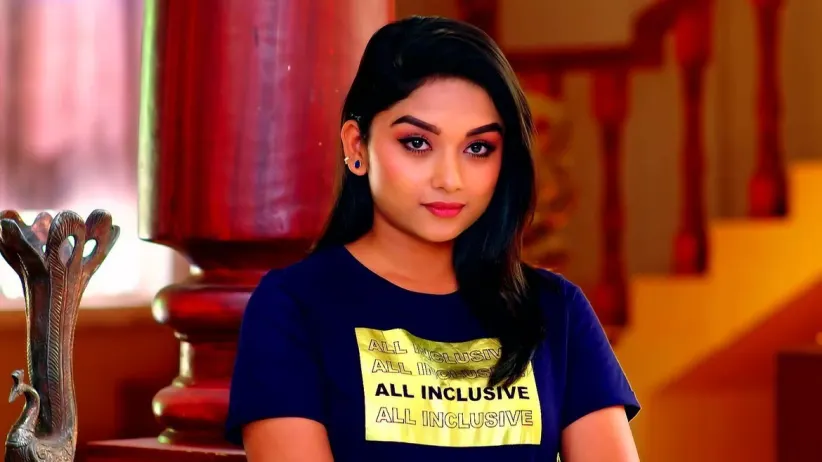 Charu’s Parents Talk to Raghuram