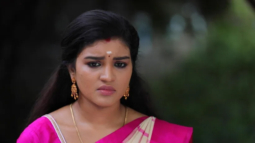Nandini's Goons Stop Gajendran