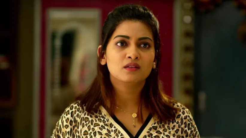 A Hurt Shilpi Takes a Decision