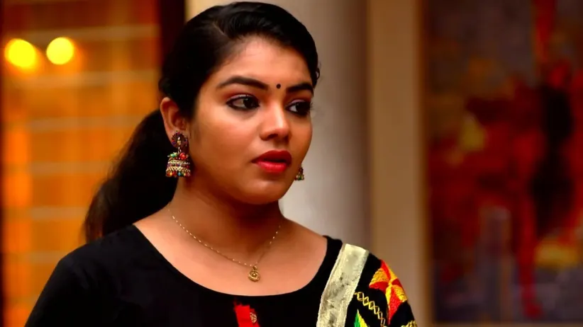 Shalini Feels Helpless