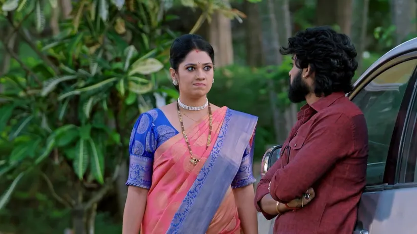 Bangaramma Visits Murali's House