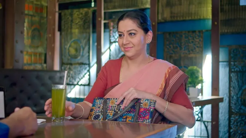 Madhav Praises Tulasi's Sweet Dish