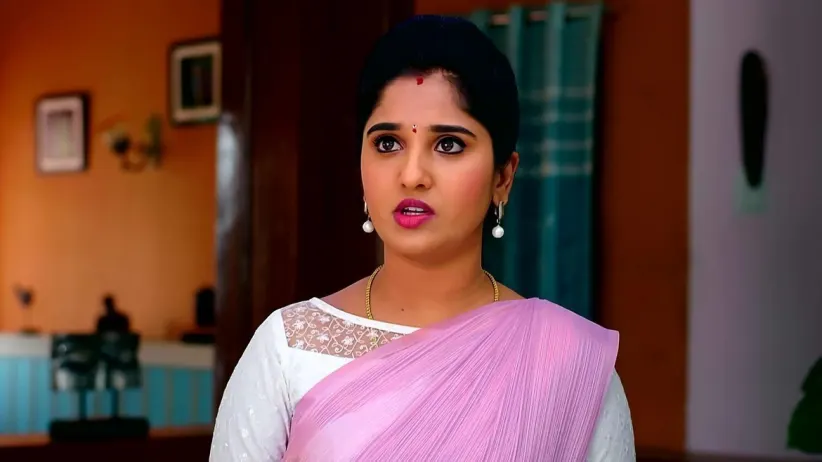 Bhuvana Shares Her Suspicion with Sudeep