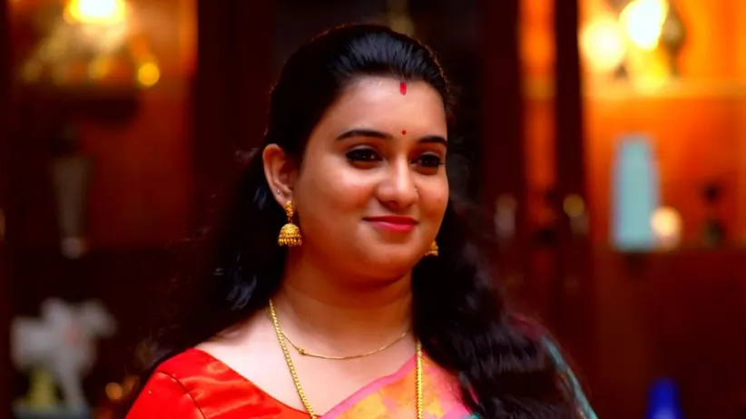Preethi Apologises to Raghavan