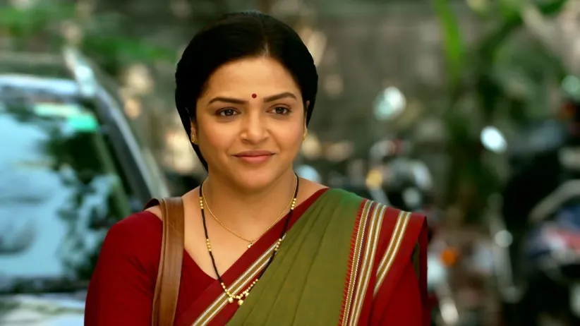Ashwini Grows Suspicious on Meeting Vikram