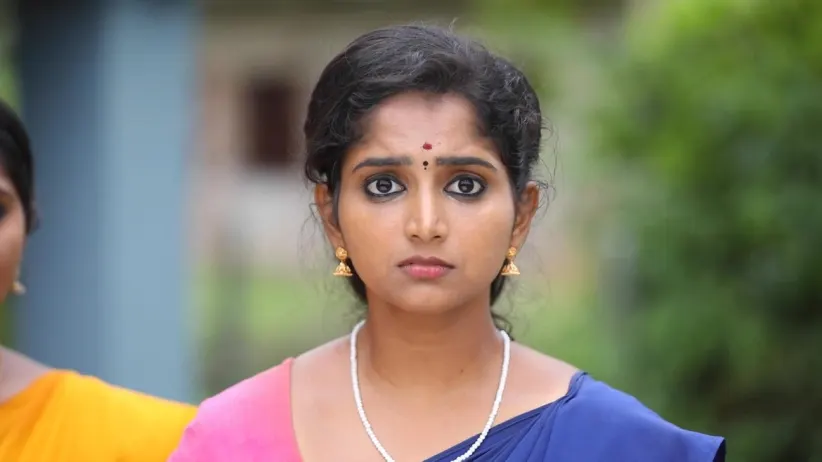 Mohan Lies to Thangamayil