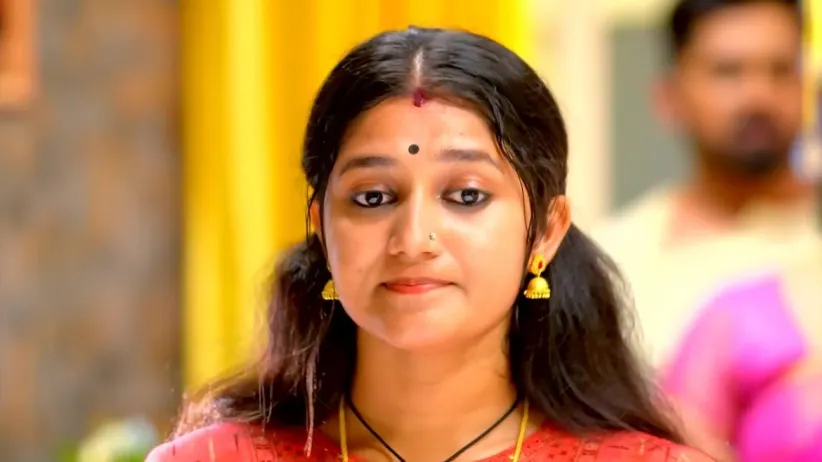 Sreelakshmi Lies about Rajalakshmi