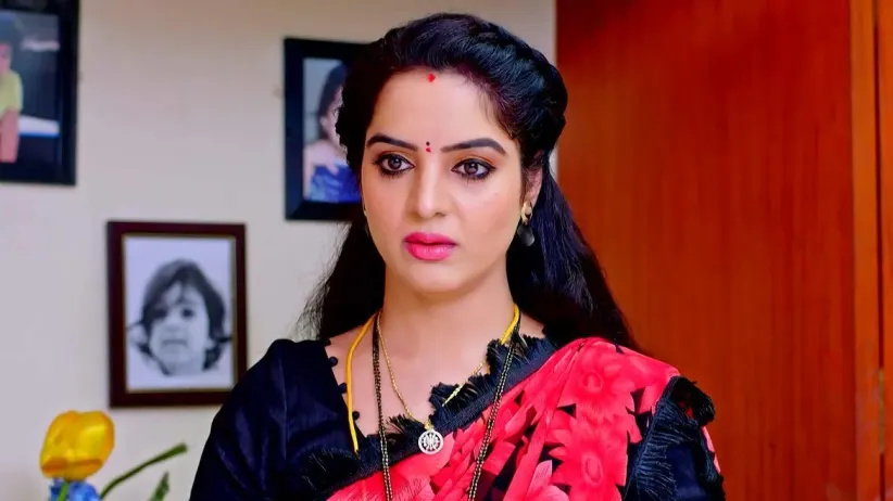 Karthika’s Drama Stuns Bhavana