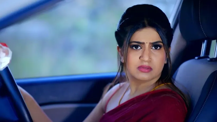 Shivani Travels to Kanoor