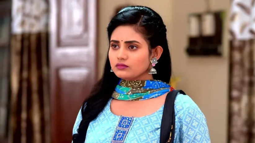Alia's Mother Makes a Suggestion