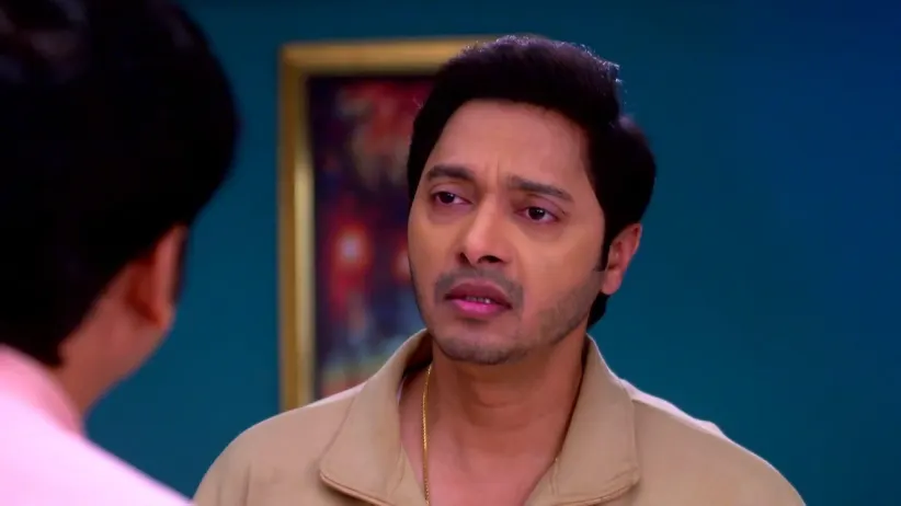 Is Yash in Love with Anushka?