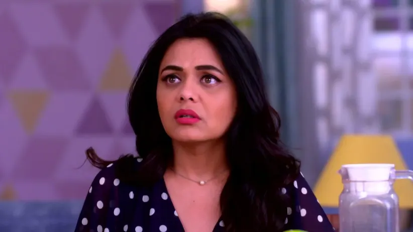 Shefali Goes to Anushka's House