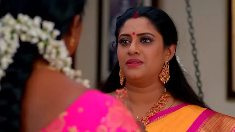 Karthigai Deepam - January 06, 2023 - Best Scene