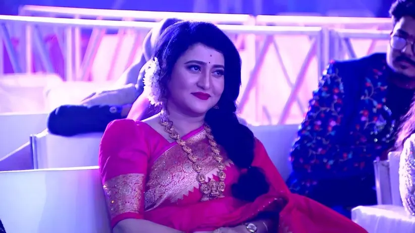 The Finalists' Entertaining Performances