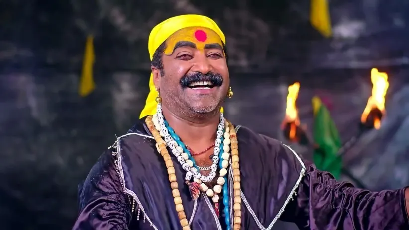 Dathatreya Takes Ravindra to an Occultist