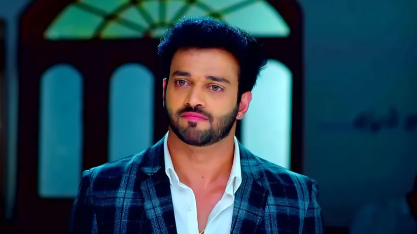 Rudra Tastes the Food at Rajeshwari’s Hotel