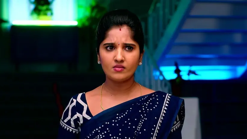 Can Divya Save Her Family from the Bomb?