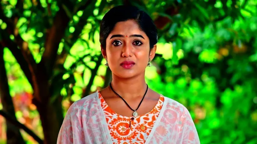 Can Divya Save Her Family from the Bomb?