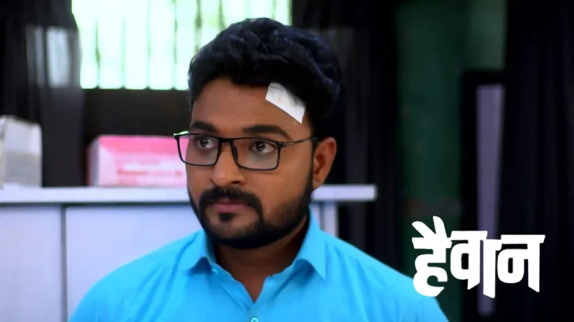Divya Lays a Trap for Devi Singh