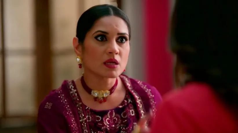Gulnaaz Instigates Gazal