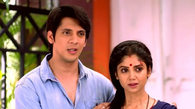 Maa Santoshi Protects Santoshi