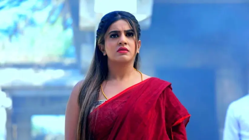 Sahasra Comes across Abhay