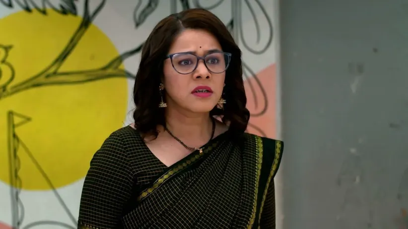 Anandi and Raghav Stay at a Hotel