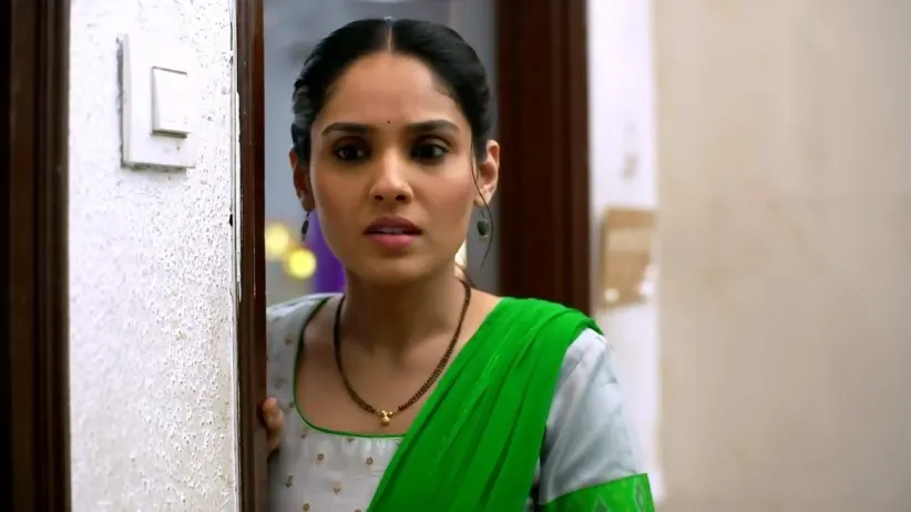 Anandi Keeps Staring at Rama's Photo | Nava Gadi Nava Rajya