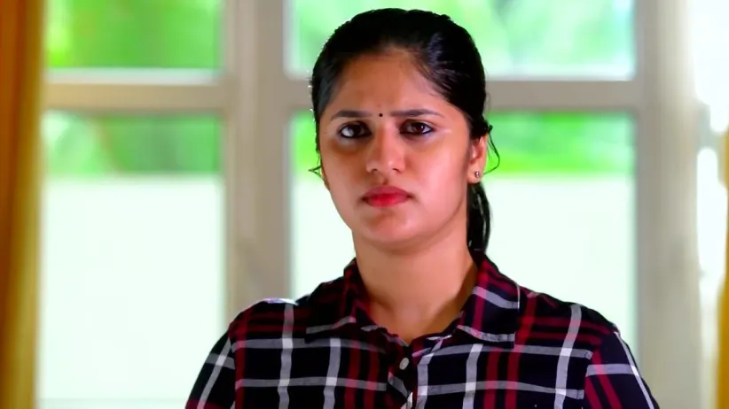 Ravi Varman Thinks that Sreelakshmi is Gone