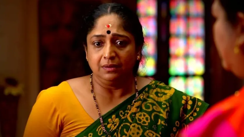 Sharada Forces Shalini to Disclose the Truth