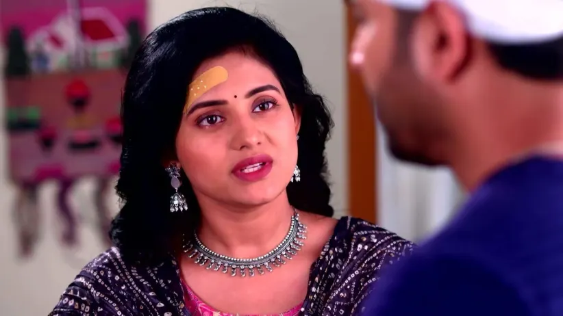 Khusi's Grandfather Taunts Sushma