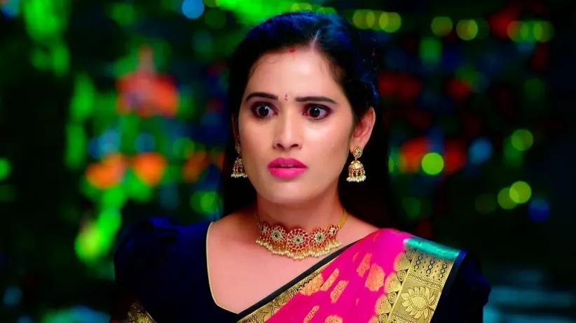 Vishal and Nayani Adopt Gayatri