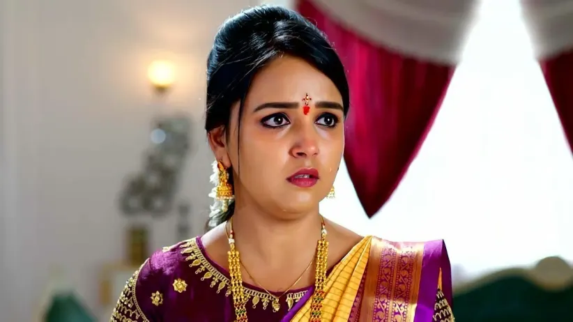 Prathap Asks Raju if He Loves Roopa